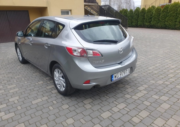 Mazda 3 cena 21000 przebieg: 200000, rok produkcji 2011 z Tomaszów Mazowiecki małe 154